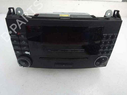 Used Radio Radio MERCEDES-BENZ A-CLASS (W169) A 180 CDI (169.007, 169.307) (109 hp) 8620772 8620772