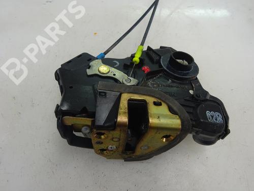 Türschloss rechts vorne für TOYOTA AVENSIS (_T25_) 2.2 D-4D (ADT251_, ADT251R) (150 hp) 10740924