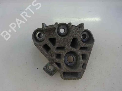 Used Engine mount Engine mount 8796972 8796972
