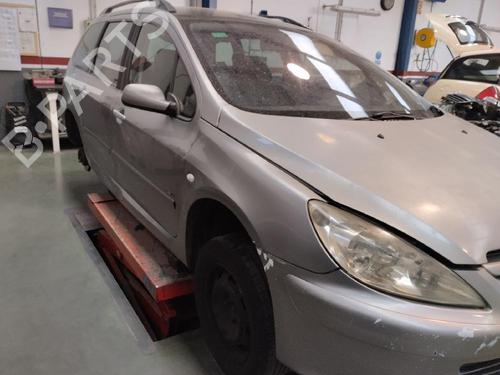 Front left lock PEUGEOT 307 SW (3H) 2.0 HDI 90 | BP17328123C98