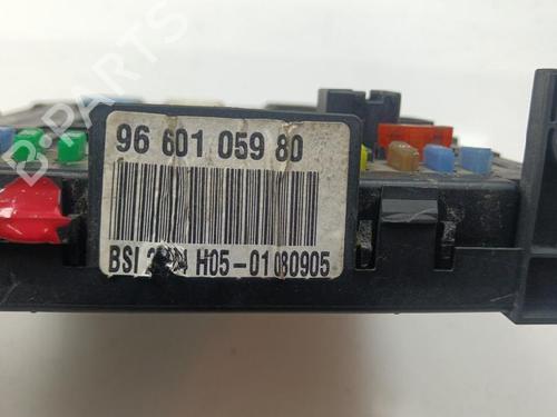 Fuse box CITROËN C5 II (RC_) 1.6 HDi (RC8HZB) | BP35743584E1 - Image 3