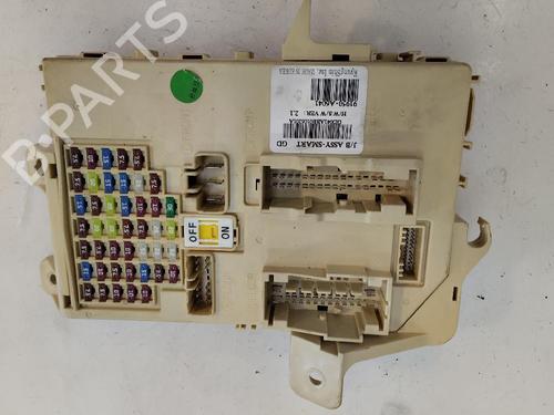 Used Fuse box Fuse box 15246255 15246255