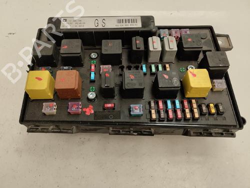 Fuse box OPEL ASTRA H GTC (A04) 1.9 CDTi 16V (L08) | BP15248959E1