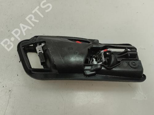 Used Front left interior door handle Front left interior door handle 19663932 19663932
