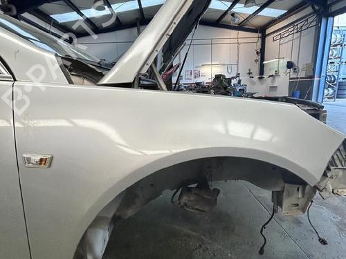 Used Right front fenders Right front fenders OPEL INSIGNIA A Saloon (G09) 2.0 CDTI (69) (131 hp) 35744965 35744965