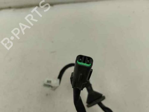 Used Tailgate handle Tailgate handle 24114006 24114006