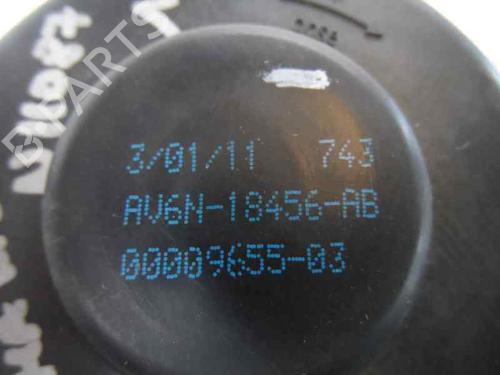 varmeblser-ford-focus-iii-av6n-18456-ab-2011-2-2010-2011-2012-2013-2014-2015-2016-2017-2018-2019-2020-354615 main image