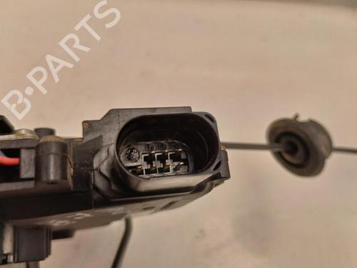 Serrure arrière gauche AUDI A4 B6 (8E2) 1.9 TDI (130 hp) 17386184