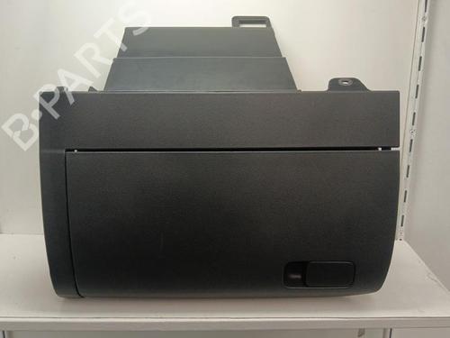 Used Glove box Glove box 35743148 35743148