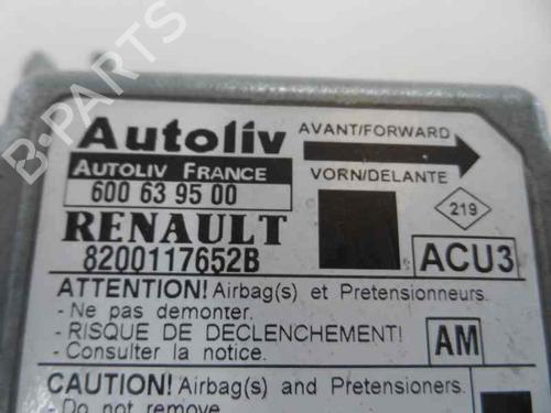 Kollisjonspute styreenhet RENAULT MEGANE Scenic (JA0/1_) 1.6 16V (JA0B, JA04, JA11, JA00) (107 hp) 2302458