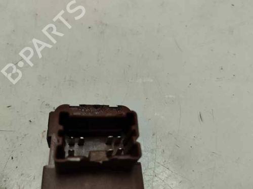 Used Left front window switch Left front window switch 35739966 35739966