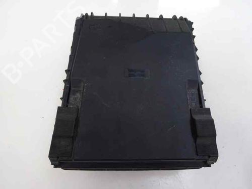 Used Fuse box Fuse box 4518700 4518700