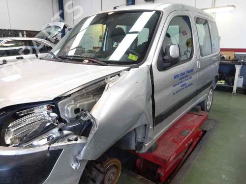 Engine control unit (ECU) PEUGEOT PARTNER Box Body/MPV (5_, G_)  | BP6882809M57 