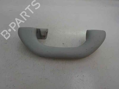 Used Rear right interior door handle Rear right interior door handle 8695780 8695780