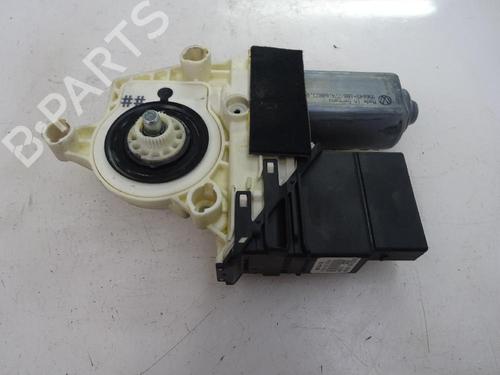Used Left rear window motor Left rear window motor SEAT TOLEDO III (5P2) 1.9 TDI (105 hp) 11061479 11061479