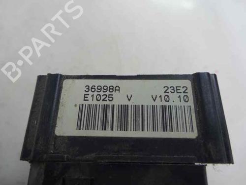 Comando luci RENAULT SCÉNIC I MPV (JA0/1_, FA0_) 1.9 dTi (JA1U) (80 hp) 6565153