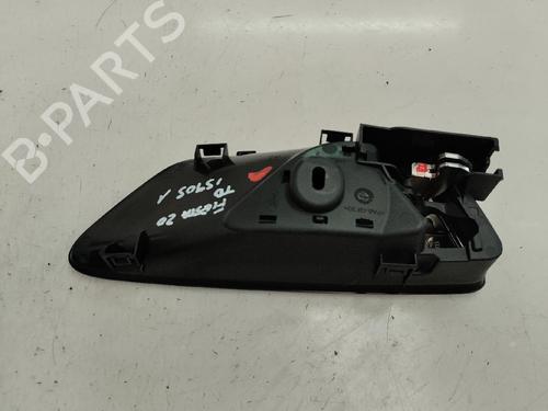 Used Rear right interior door handle Rear right interior door handle 17218395 17218395
