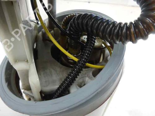Used Fuel pump VW POLO IV (9N_, 9A_) 1.4 TDI (80 hp) 6576313