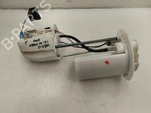 Used Fuel pump TOYOTA YARIS (_P13_) 1.5 Hybrid (NHP130_, NHP130) (101 hp) 19483301