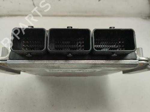 Used Engine control unit (ECU) VOLVO S40 I (644) 1.9 DI (115 hp) 17661969