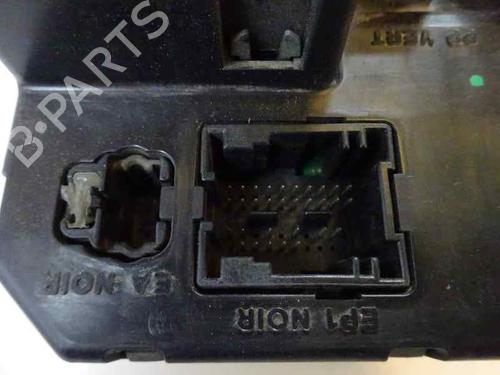 Fuse box PEUGEOT 307 Break (3E) 2.0 HDI 110 | BP2271897E1 