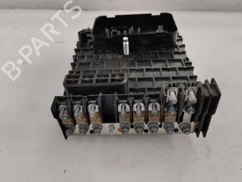 Used Fuse box Fuse box VW PASSAT B6 (3C2) 2.0 TDI (170 hp) 15506027 15506027