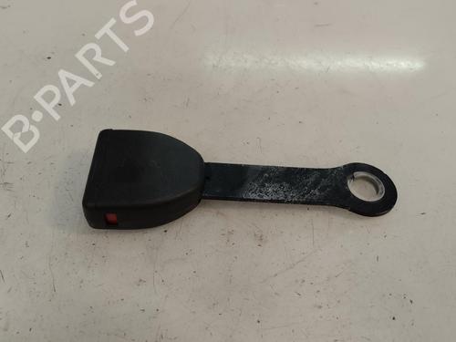 Used Rear center seatbelt TOYOTA COROLLA Verso (ZER_, ZZE12_, R1_) 2.2 D-4D (AUR10_, AUR10R) (136 hp) 16480912