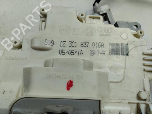 Høyre foran lås VW PASSAT B6 (3C2) 2.0 TDI 16V (140 hp) 17707557