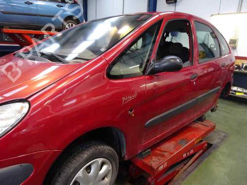 Left headlight CITROËN XSARA PICASSO (N68) 2.0 HDi | BP6977376C28 