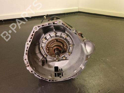 Used Gearbox Gearbox MERCEDES-BENZ C-CLASS (W202) C 220 (202.022) (150 hp) 35743898 35743898