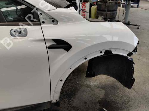 Used Right front fenders RENAULT CAPTUR II (HF_) LPG (HFMT) (101 hp) 27278612