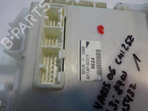 Used Fuse box TOYOTA YARIS (_P9_) 1.3 VVT-i (SCP90_, SCP90R) (87 hp) 11736747