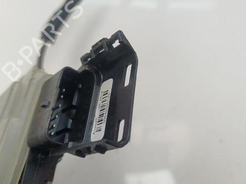 front-right-lock-citroen-c4-cactus-2014-35743212 main image