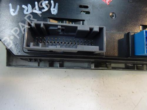 AC Styreenhet / Manøvreringsenhet OPEL ASTRA H GTC (A04) 1.7 CDTi (L08) (101 hp) 11266295