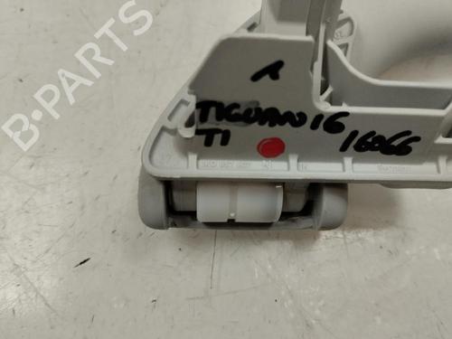 Venstre bagtil invendig håndtag VW TIGUAN (5N_) 2.0 TDI (110 hp) 19698694