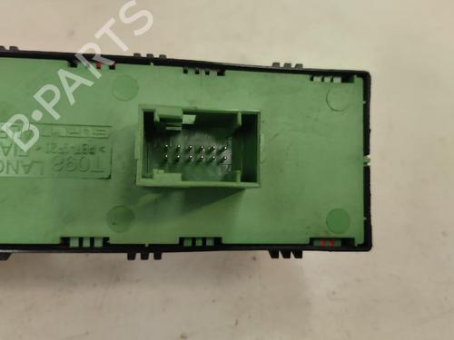Used Left front window switch Left front window switch 17684157 17684157
