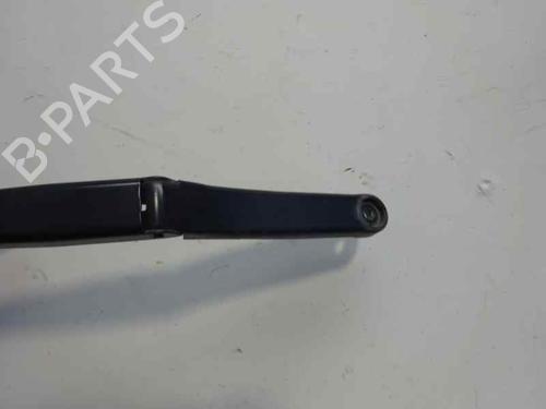 Used Front windshield wiper arm VW GOLF V (1K1) 1.9 TDI (105 hp) 3469281