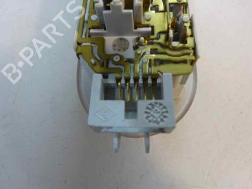 Used Interior roof light Interior roof light NISSAN JUKE (F15) 1.5 dCi (110 hp) 7438585 7438585