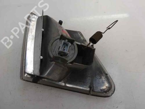 Used Left front indicator Left front indicator 5595752 5595752