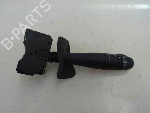Used Steering column stalk RENAULT CLIO II (BB_, CB_) 1.2 16V (BB05, BB0W, BB11, BB27, BB2T, BB2U, BB2V, CB05,... (75 hp) 8212837