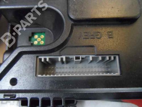 Fuse box RENAULT MEGANE III Hatchback (BZ0/1_, B3_) 1.5 dCi | BP586438E1 