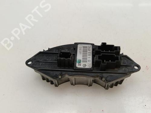 Used Heater resistor Heater resistor FIAT GRANDE PUNTO (199_) 1.3 D Multijet (199.AXD11, 199.AXD1A, 199.AXD1B,... (90 hp) 35745153 35745153