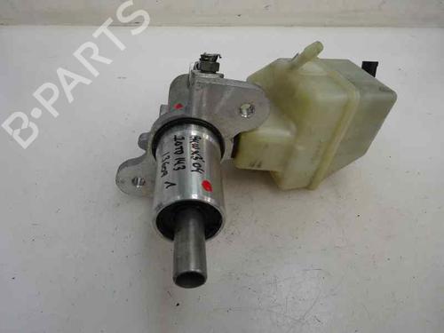 Brake master cylinder BMW X3 (E83) 2.0 d | BP7108206M77 - Image 2