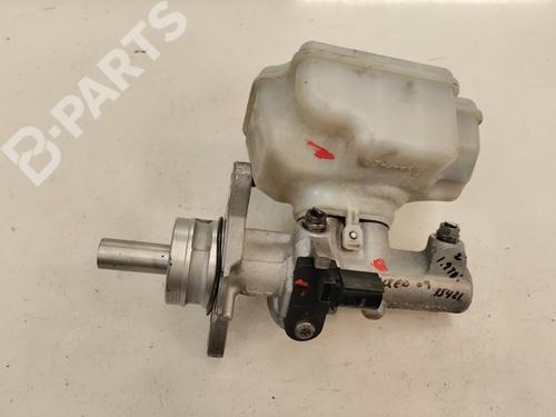 Used Brake master cylinder SEAT ALTEA (5P1) 1.9 TDI (105 hp) 11836174