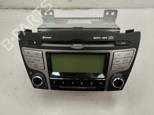 Used Radio HYUNDAI ix35 (LM, EL, ELH) 2.0 CRDi (136 hp) 23962025