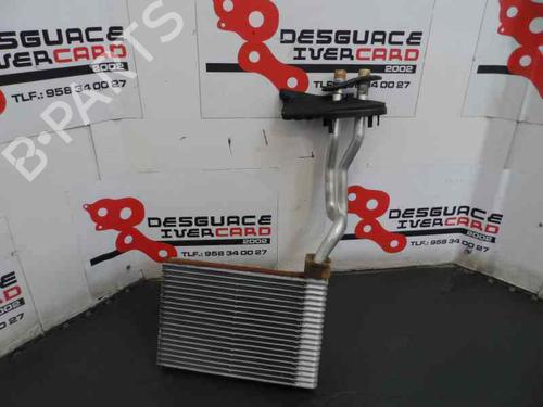 Used Heater matrix Heater matrix 587002 587002