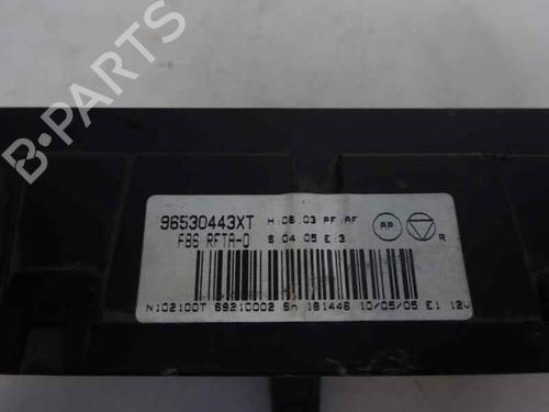 Used Climate control PEUGEOT 1007 (KM_) 1.6 16V (109 hp) 6533532