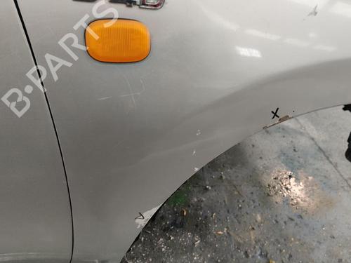 right-front-fenders-toyota-rav-4-ii-_a2_-2002-2000-2001-2002-2003-2004-2005-16886720 main image