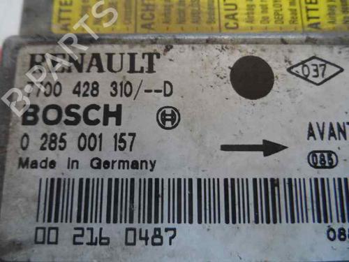 Used ECU airbags RENAULT CLIO II (BB_, CB_) 1.2 (BB0A, BB0F, BB10, BB1K, BB28, BB2D, BB2H, CB0A,... (58 hp) 1449686