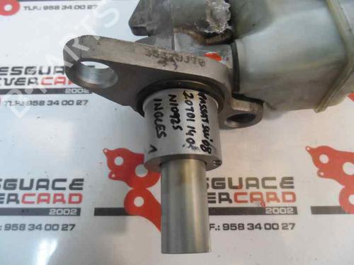 Maître-cylindre VW PASSAT B6 Variant (3C5) 2.0 TDI 16V (140 hp) 1623512